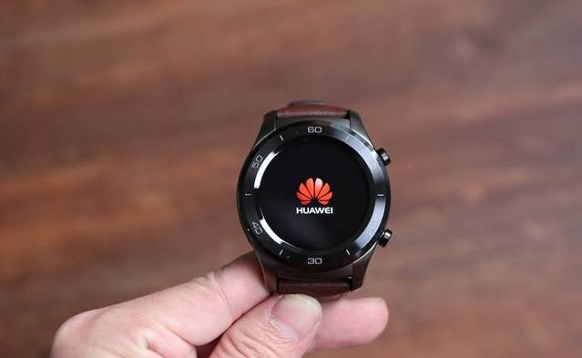 华为Watch 2 Pro智能手表:功能丰富,颜值在线